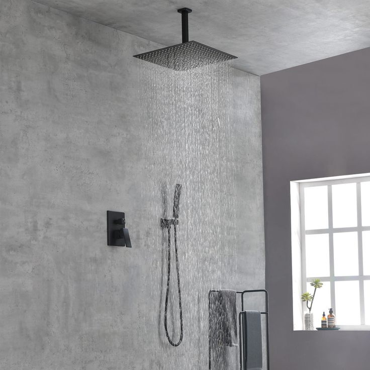 sen tắm gắn tường hay gắn trần