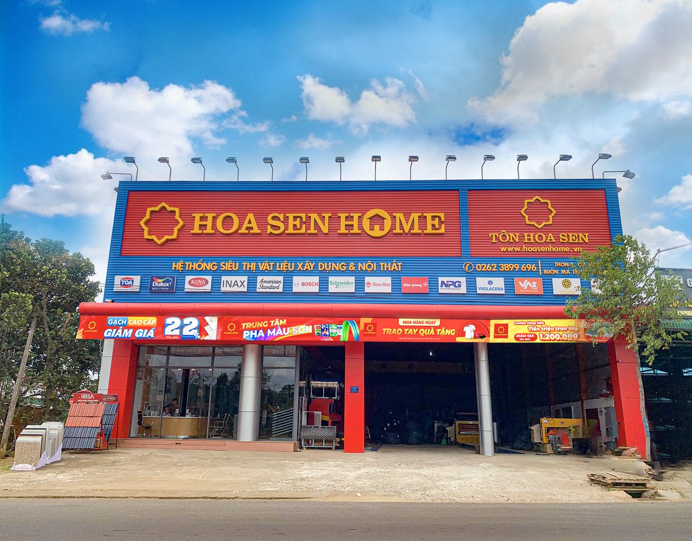 cửa hàng hệ thống Hoa Sen Home